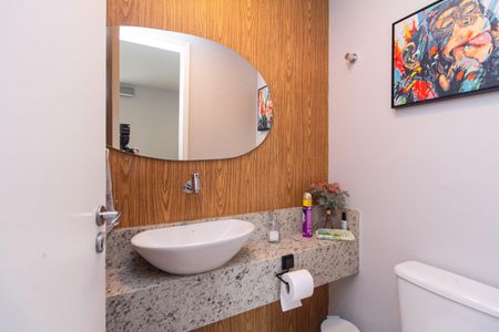 Apartamento à venda com 130m², 4 quartos e 2 vagasLavabo