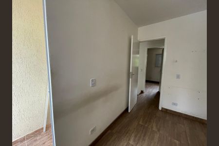 Casa de Condomínio para alugar com 2 quartos, 60m² em Parque Rincao, Cotia
