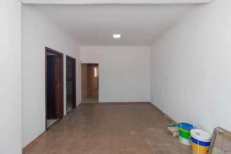 Sala de casa para alugar com 2 quartos, 200m² em Vila Leonor, São Paulo