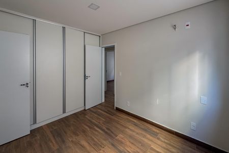 Apartamento à venda com 160m², 3 quartos e 2 vagasSuíte