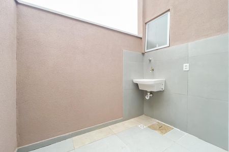 Casa à venda com 75m², 3 quartos e 1 vaga Casa à venda com 75m², 3 quartos e 1 vagaVaranda e Área de Serviço