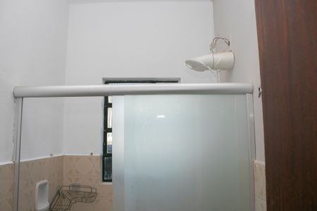 Casa para alugar com 90m², 2 quartos e sem vagaBanheiro