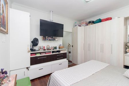 Casa para alugar com 450m², 4 quartos e 6 vagas Casa para alugar com 450m², 4 quartos e 6 vagasSuíte 1