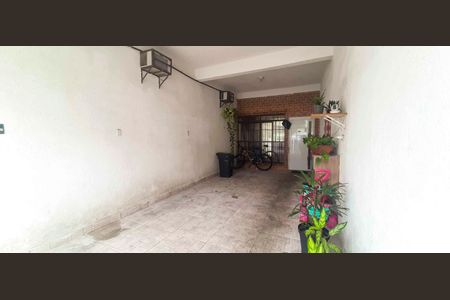 Casa 1 - Garagem de casa para alugar com 6 quartos, 280m² em Pestana, Osasco