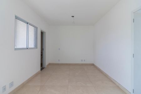 Apartamento para alugar com 33m², 1 quarto e sem vaga Apartamento para alugar com 33m², 1 quarto e sem vagaSala/Quarto