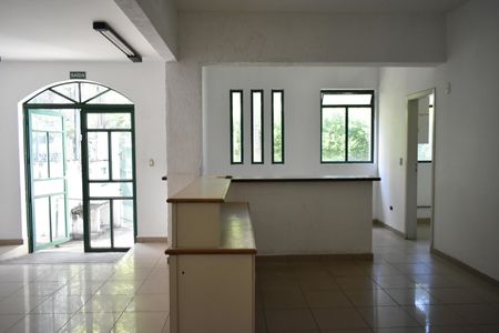 Casa à venda com 280m², 6 quartos e 1 vagaSala