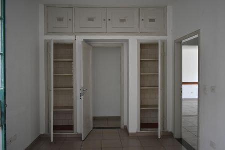 Casa à venda com 280m², 6 quartos e 1 vagaQuarto 2