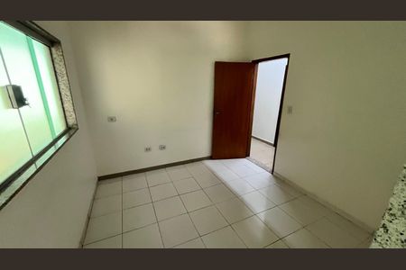 Casa para alugar com 215m², 4 quartos e 6 vagasQuarto