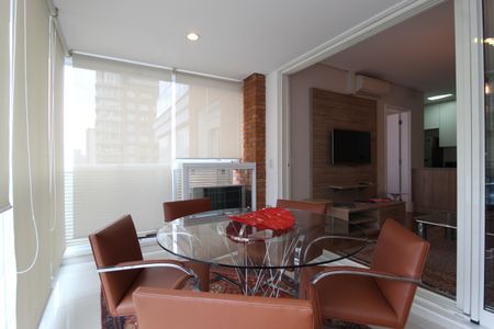 Varanda de apartamento à venda com 1 quarto, 61m² em Itaim Bibi, São Paulo