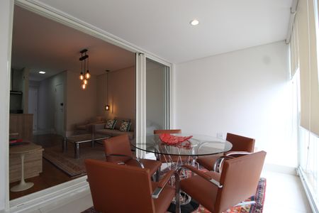 Varanda de apartamento à venda com 1 quarto, 61m² em Itaim Bibi, São Paulo