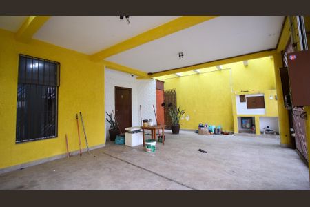 Casa para alugar com 140m², 4 quartos e 2 vagasÁrea comum