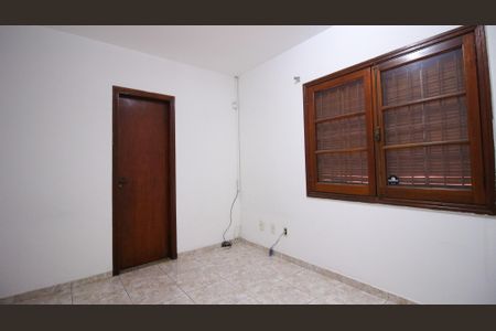 Casa para alugar com 140m², 4 quartos e 2 vagasQuarto 2