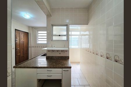 Apartamento à venda com 72m², 2 quartos e sem vaga Apartamento à venda com 72m², 2 quartos e sem vagaCozinha
