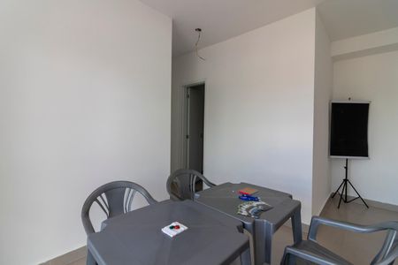 Apartamento para alugar com 53m², 2 quartos e 1 vaga Apartamento para alugar com 53m², 2 quartos e 1 vagaSala