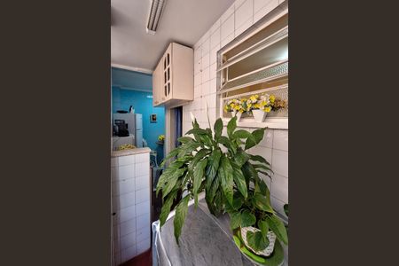 Apartamento à venda com 70m², 2 quartos e 1 vagaÁrea de Serviço