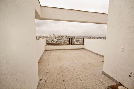 Apartamento à venda com 146m², 2 quartos e 2 vagasTerraço