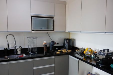 Apartamento à venda com 52m², 2 quartos e 1 vagaCozinha