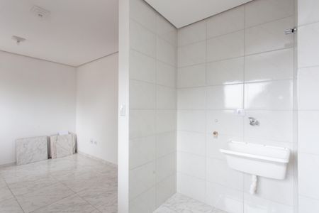 Apartamento para alugar com 35m², 2 quartos e 1 vaga Apartamento para alugar com 35m², 2 quartos e 1 vagaCozinha e Área de Serviço