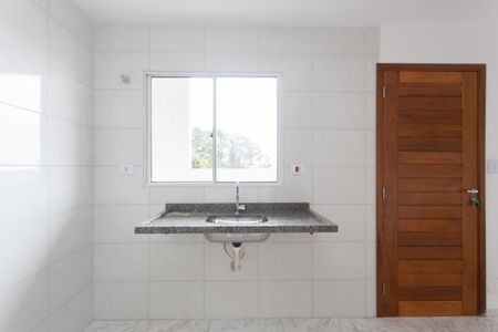 Apartamento para alugar com 35m², 2 quartos e 1 vaga Apartamento para alugar com 35m², 2 quartos e 1 vagaCozinha e Área de Serviço