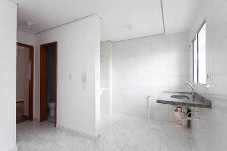 Apartamento para alugar com 35m², 2 quartos e 1 vaga Apartamento para alugar com 35m², 2 quartos e 1 vagaCozinha e Área de Serviço