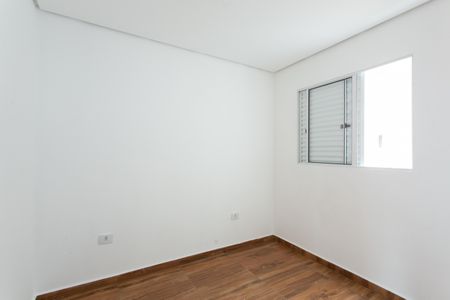Quarto 1 de apartamento para alugar com 2 quartos, 35m² em Itaquera, São Paulo