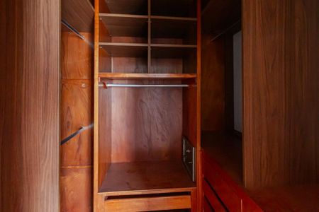 Apartamento para alugar com 240m², 3 quartos e 2 vagasSuíte 1