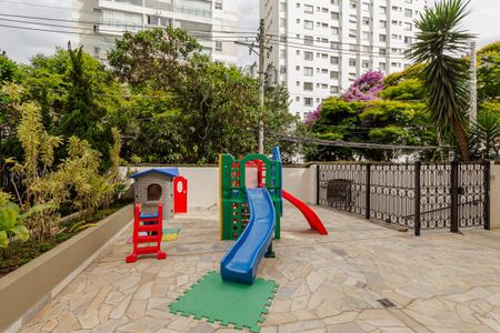 Apartamento para alugar com 240m², 3 quartos e 2 vagasÁrea Comum - Playground