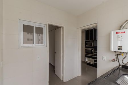 Apartamento para alugar com 240m², 3 quartos e 2 vagasÁrea de Serviço