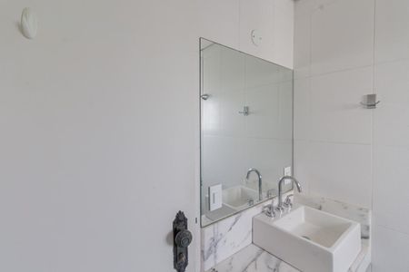 Apartamento para alugar com 240m², 3 quartos e 2 vagasBanheiro
