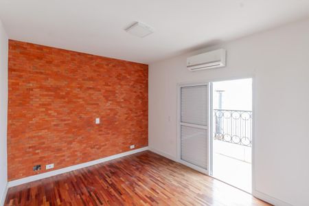 Apartamento para alugar com 240m², 3 quartos e 2 vagasSuíte 1