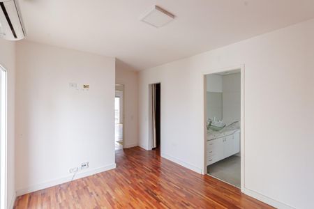 Apartamento para alugar com 240m², 3 quartos e 2 vagasSuíte 1