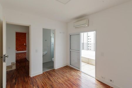 Apartamento para alugar com 240m², 3 quartos e 2 vagasSuíte 2