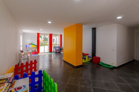 Apartamento para alugar com 240m², 3 quartos e 2 vagasÁrea Comum - Brinquedoteca