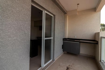 Apartamento para alugar com 33m², 1 quarto e 1 vaga Apartamento para alugar com 33m², 1 quarto e 1 vagaVaranda e Área de Serviço