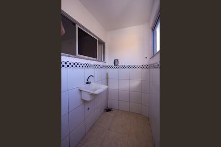 Apartamento para alugar com 68m², 2 quartos e 1 vagaÁrea de Serviço