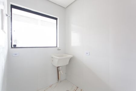 Apartamento para alugar com 38m², 2 quartos e sem vaga Apartamento para alugar com 38m², 2 quartos e sem vagaCozinha e Área de Serviço