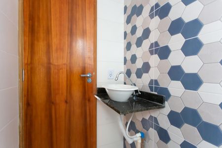 Apartamento para alugar com 38m², 2 quartos e sem vaga Apartamento para alugar com 38m², 2 quartos e sem vagaBanheiro Social