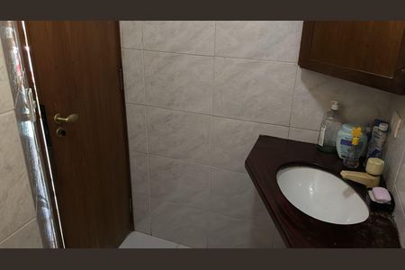 Casa de Condomínio para alugar com 3 quartos, 75m² em Bonsucesso, Rio de Janeiro