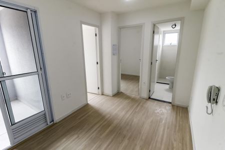 Sala de apartamento para alugar com 2 quartos, 32m² em Vila Plana, São Paulo