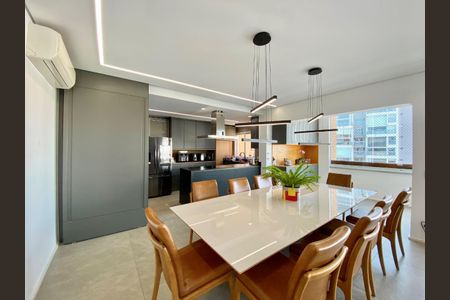 Apartamento à venda com 291m², 4 quartos e 4 vagasFoto 37