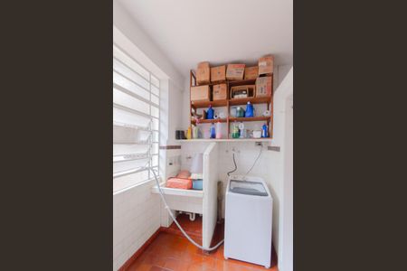 Casa à venda com 280m², 5 quartos e 5 vagasÁrea de Serviço