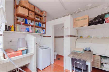 Casa à venda com 280m², 5 quartos e 5 vagasÁrea de Serviço