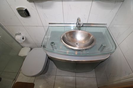 Casa à venda com 118m², 2 quartos e 3 vagasBanheiro