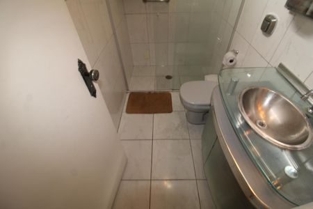 Casa à venda com 118m², 2 quartos e 3 vagasBanheiro