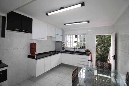 Casa à venda com 118m², 2 quartos e 3 vagasCozinha