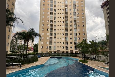 Apartamento para alugar com 65m², 1 quarto e 2 vagasÁrea comum - Piscina