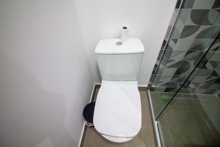 Studio para alugar com 26m², 1 quarto e sem vaga Studio para alugar com 26m², 1 quarto e sem vagaBanheiro