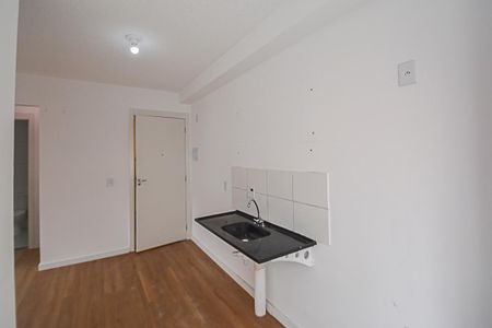 Apartamento para alugar com 38m², 2 quartos e sem vaga Apartamento para alugar com 38m², 2 quartos e sem vagaCozinha e Área de Serviço