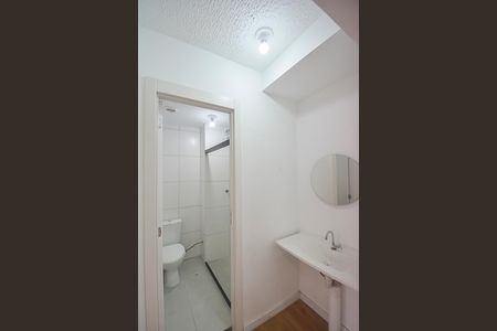 Apartamento para alugar com 38m², 2 quartos e sem vaga Apartamento para alugar com 38m², 2 quartos e sem vagaBanheiro