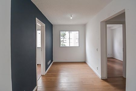 Apartamento para alugar com 38m², 2 quartos e sem vaga Apartamento para alugar com 38m², 2 quartos e sem vagaSala